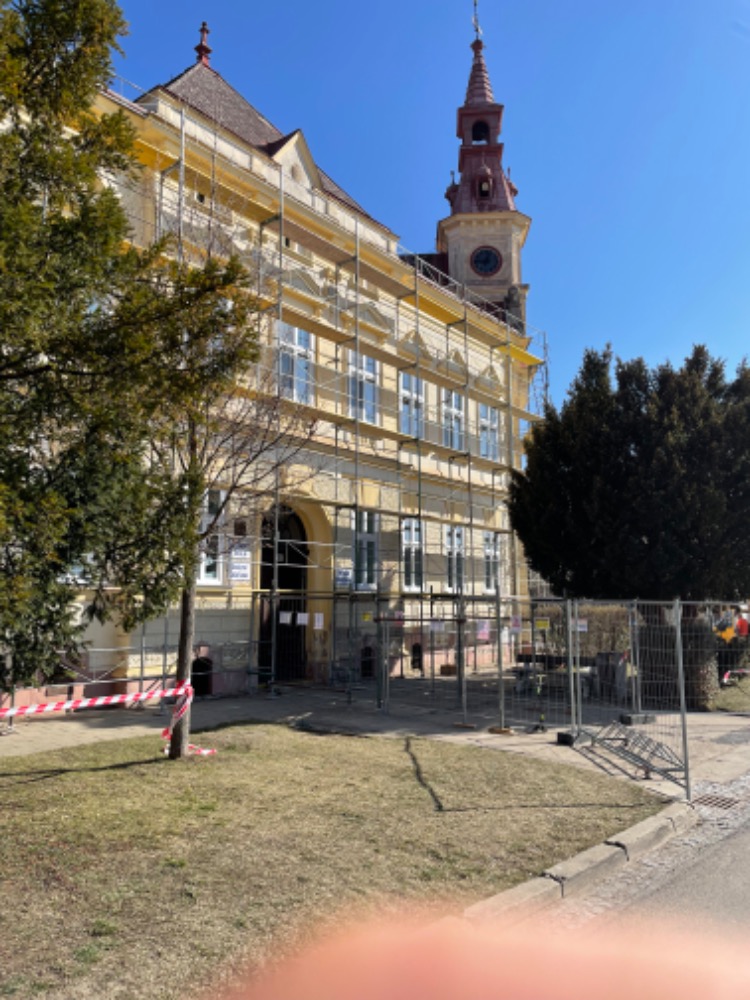 BC515542-49EF-499D-B962-A85F82A4342E